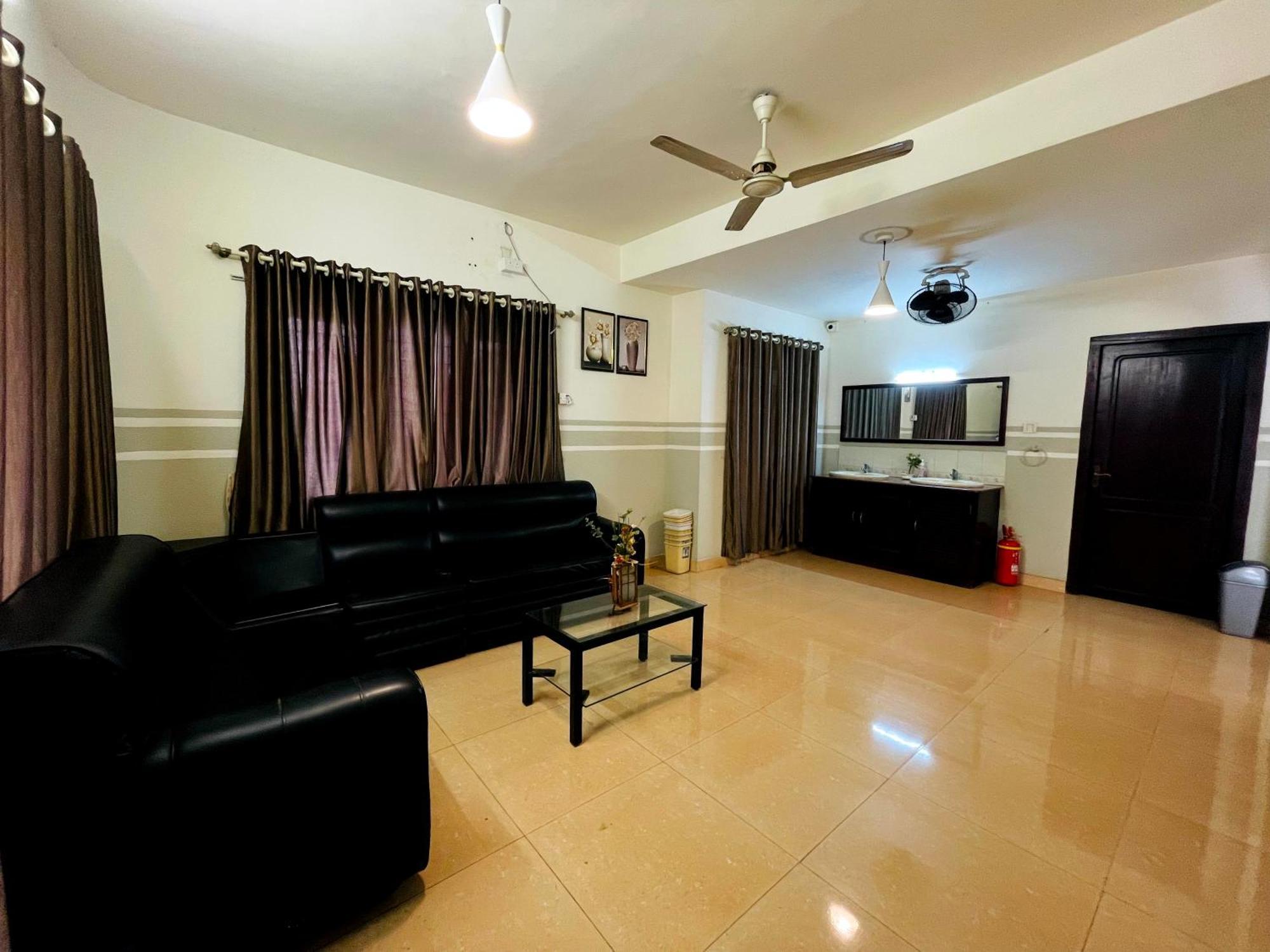 דירות Kochi Orkuz Residency מראה חיצוני תמונה